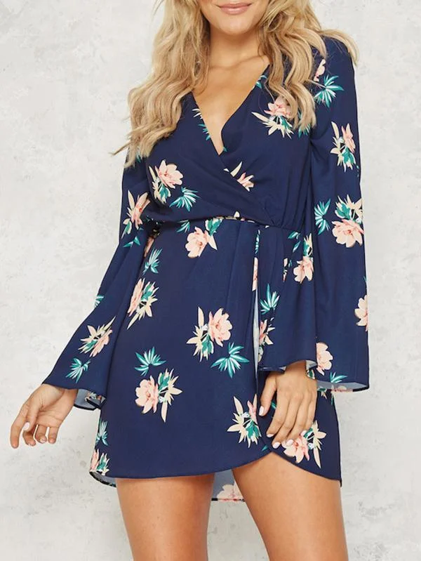 Floral Print V-neck Split Sleeves Mini Dress Stylish Button-Down Mini Dress