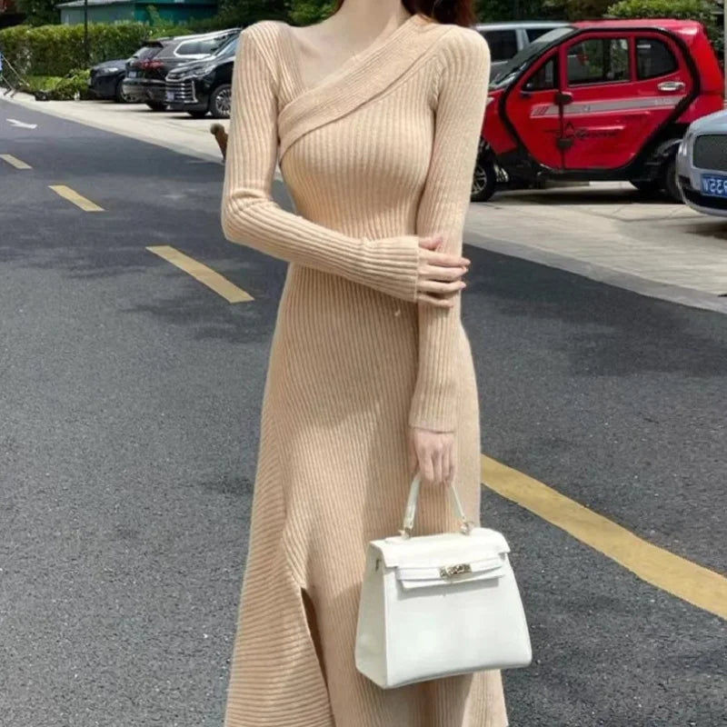 DressBetty - 2024 New Chic V-neck Long Sleeves Solid Maxi Dress Stylish V-Neck Maxi Dress